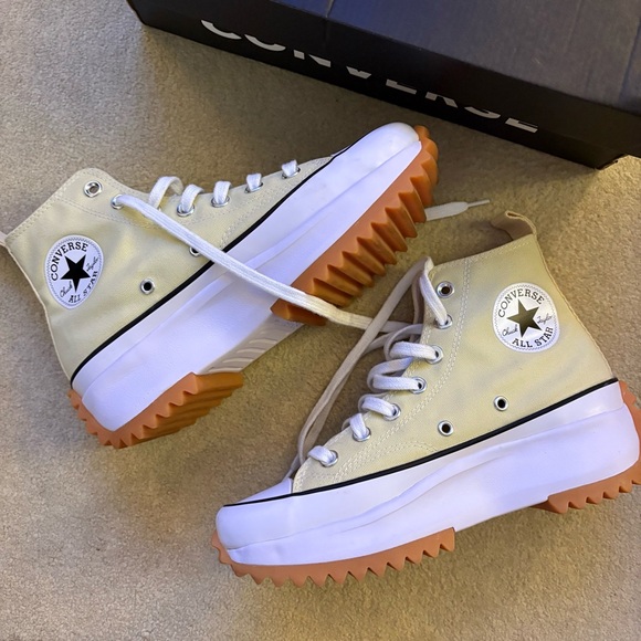 CONVERSE Run Star Hike in Lemon Drop size 7.5 - Picture 1 of 12